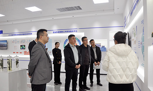 赤峰喀喇沁工业园区领导到访言鼎集团，共探大健康产业发展